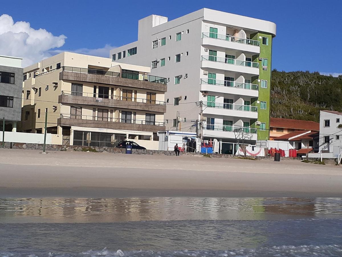 Vista Mar- 3 Quartos, Piscina E Churrasqueira Na Prainha Арраял-ду-Кабу Экстерьер фото